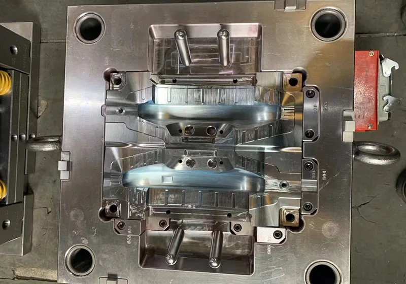 Thế giới chính xác của khuôn ép phun có độ chính xác cao